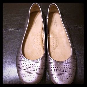 Croft & Borrow women's flats